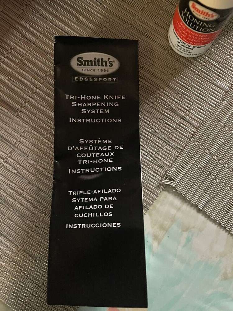 Smith's TRI-6 Arkansas Tri-Hone Sharpening Stones System