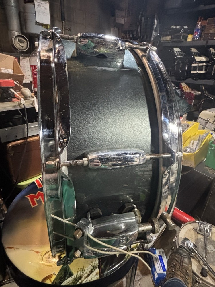 Pearl Export 14” x 5.5” Snare Drum 8-Lug Grey