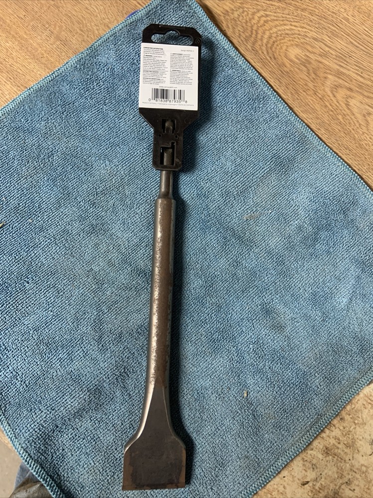 1 1/2” X 10” Century Scaling Chisel