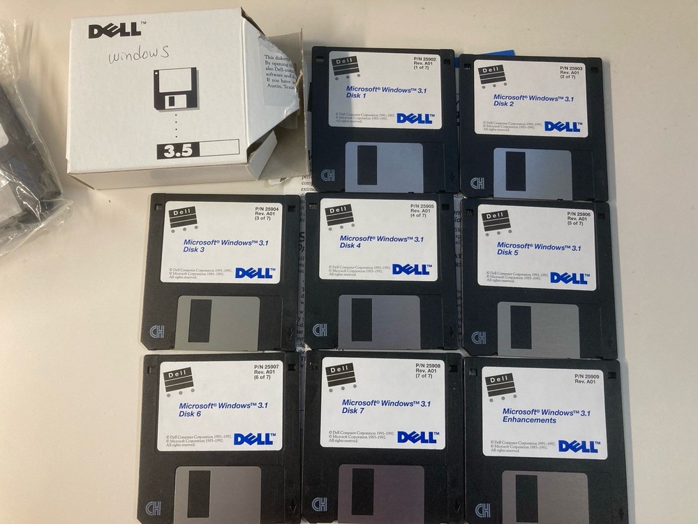Dell OEM Microsoft Windows 3.1 & MS DOS 6.0 on floppy disk