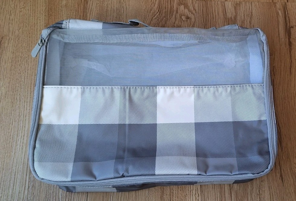 Thirty One MEDIUM Packing Cube in Brushed Check NEW