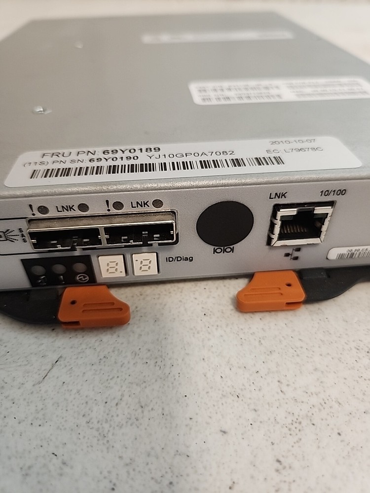 DS3524 SAS ESM Controller 69Y0189