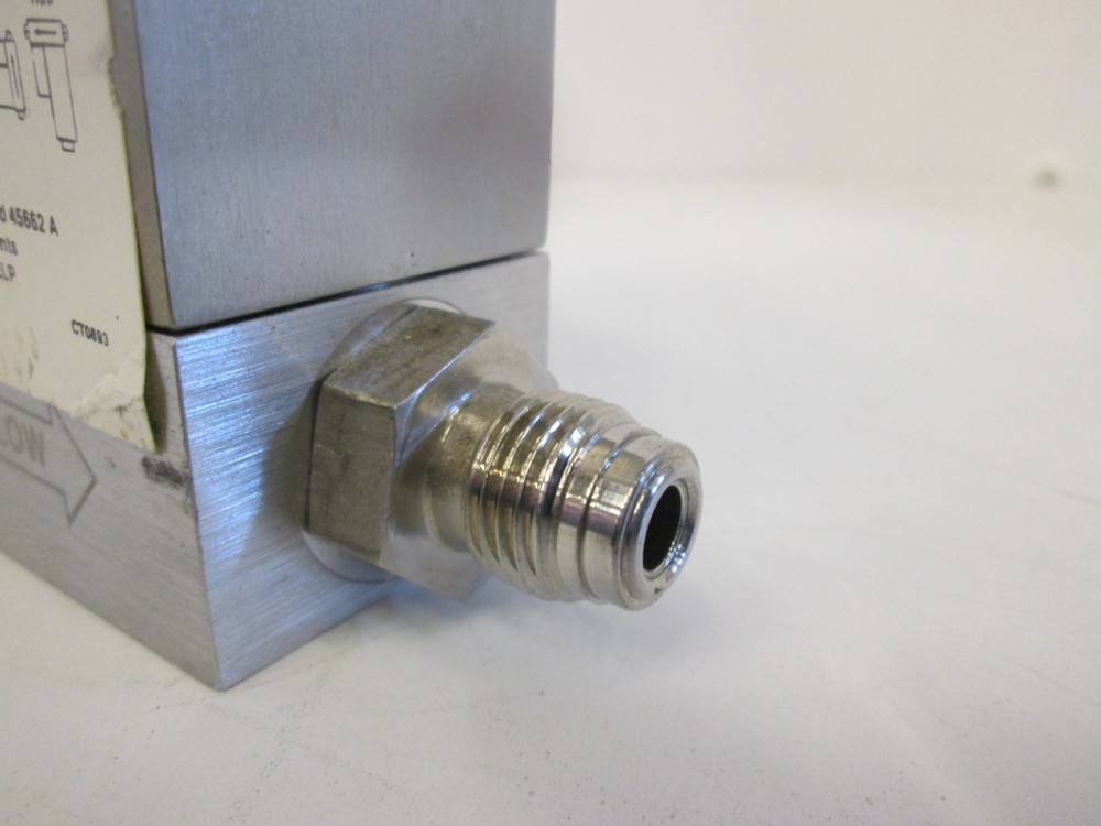 Unit Instruments, UFC-1110A, Mass Flow Controller, 15 SLM, N2, Used