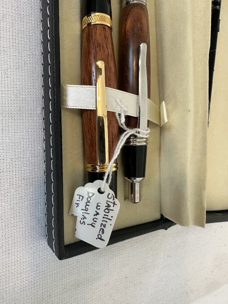 Stabilized Wavy Douglas Fin Pen 2 Pens