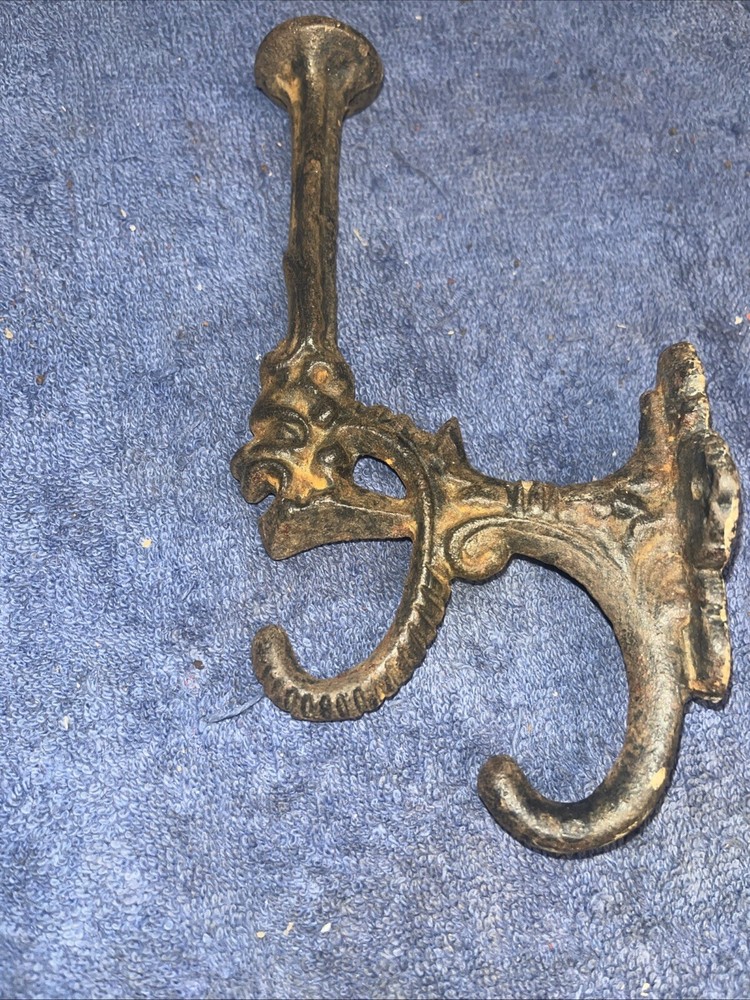 VINTAGE CAST IRON COAT HAT HOOK WITH GARGOYLE FACE