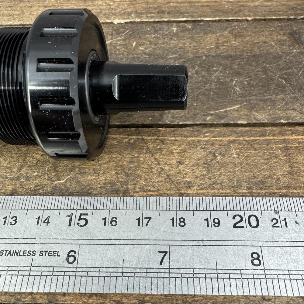 Specialized ELE Globe Bottom Bracket BSA 100mm 184mm Square Taper EBike