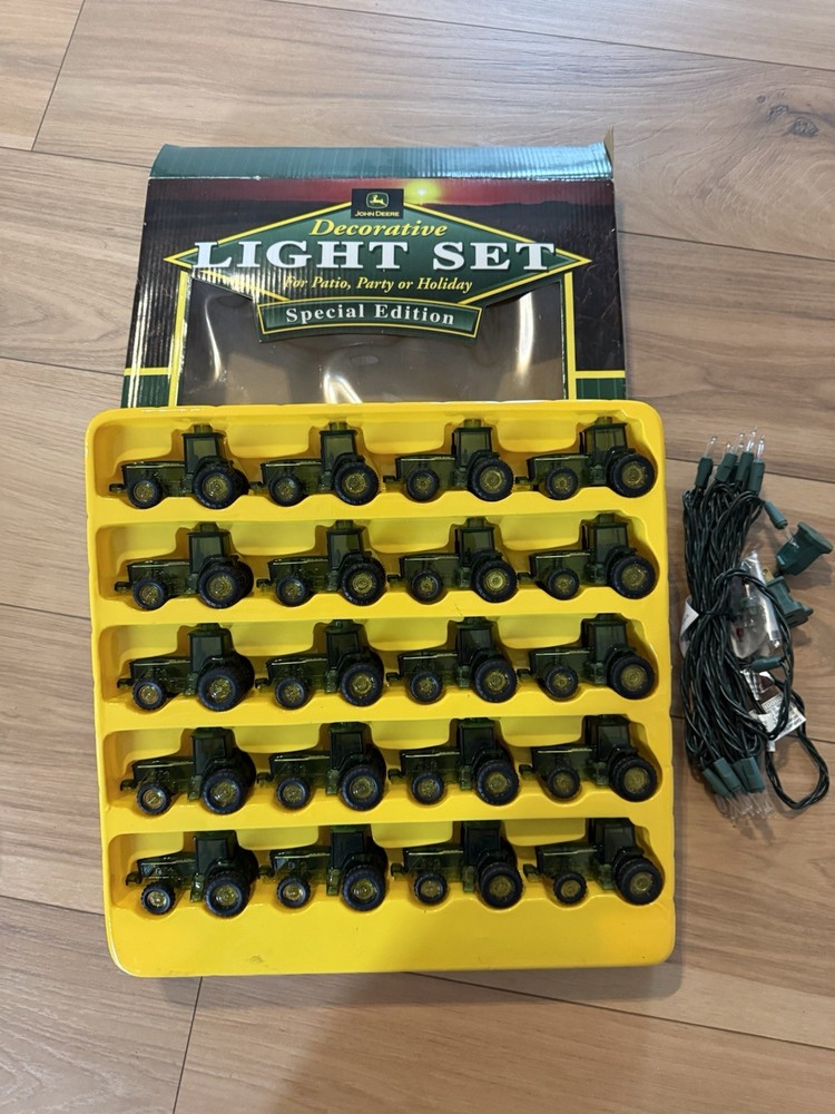 John Deere 8410 Tractor Decorative light 20 New without box Christmas lights