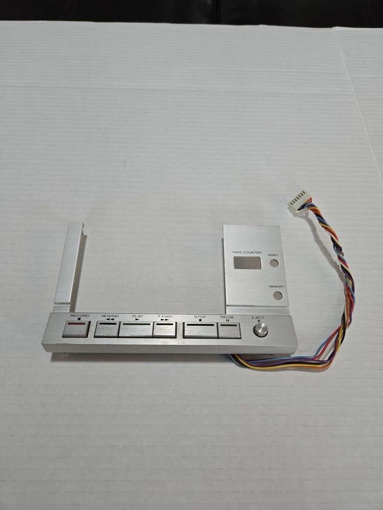 Sanyo RD-5370 Cassette Deck Button Assembly
