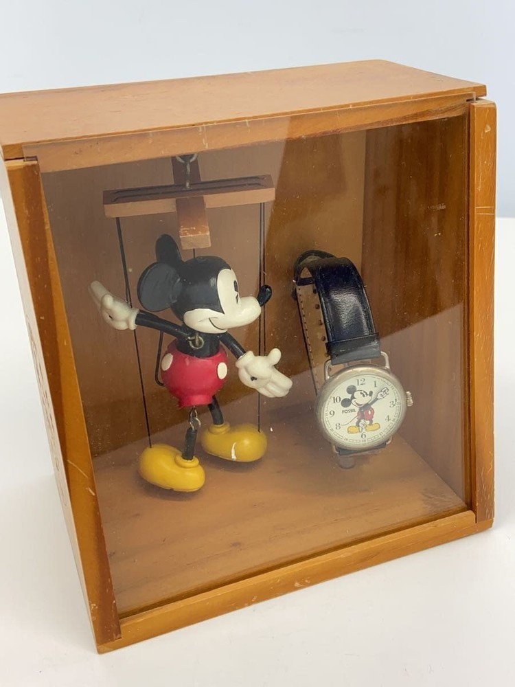 Fossil Interior Goods Mickey Mouse Watch as Used