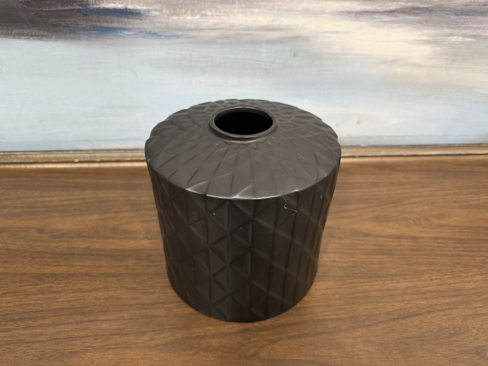 Jonathan Adler Now House Tissue Box Holder Round Geometric Pattern New