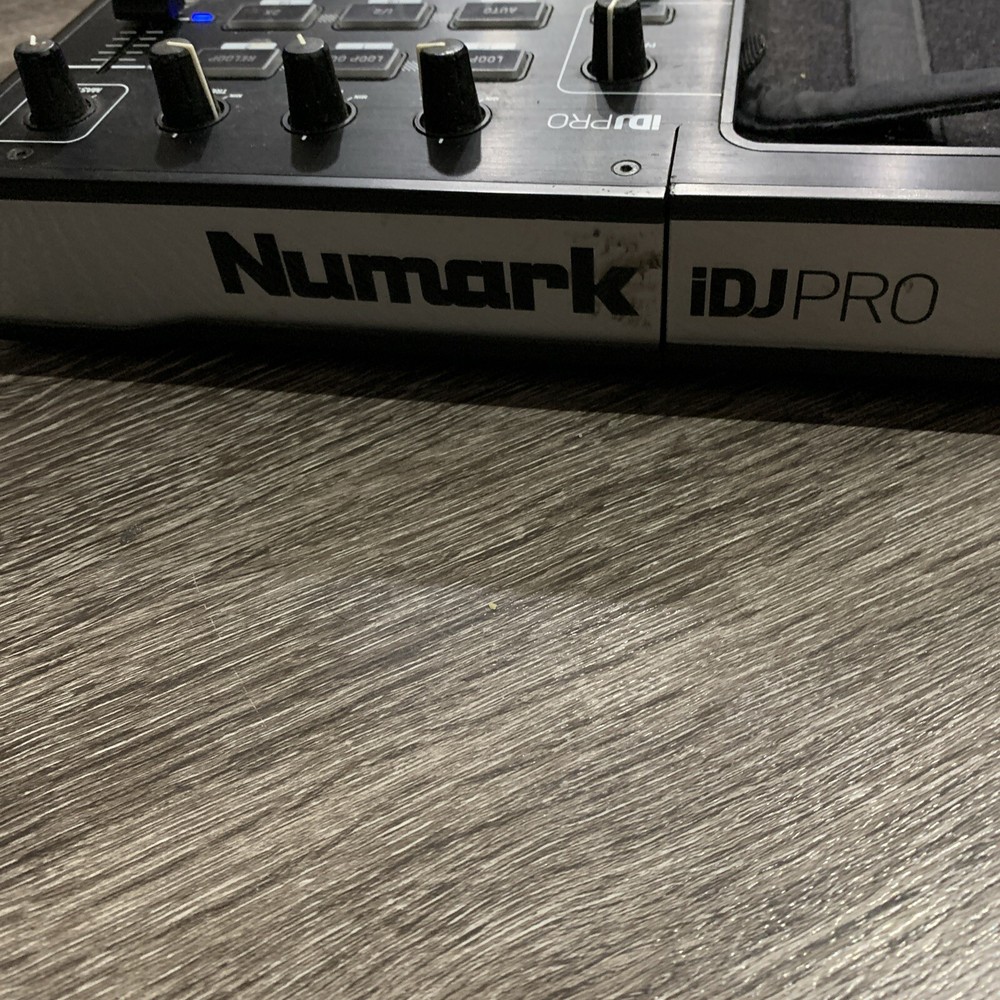 Numark iDJ Pro premium DJ controller for iPad