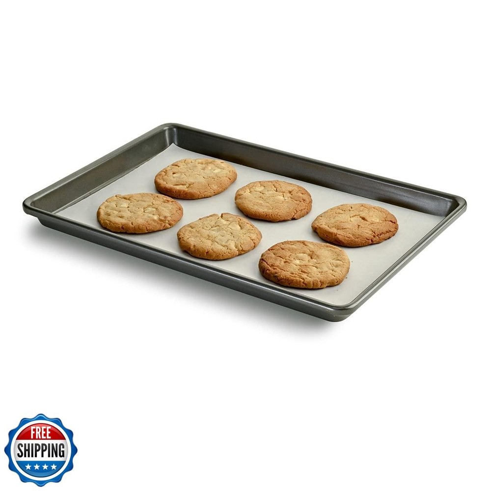 Amazon Basics Parchment Paper for Baking, Non-Stick, 90 Sq Ft Roll, 1 Pack