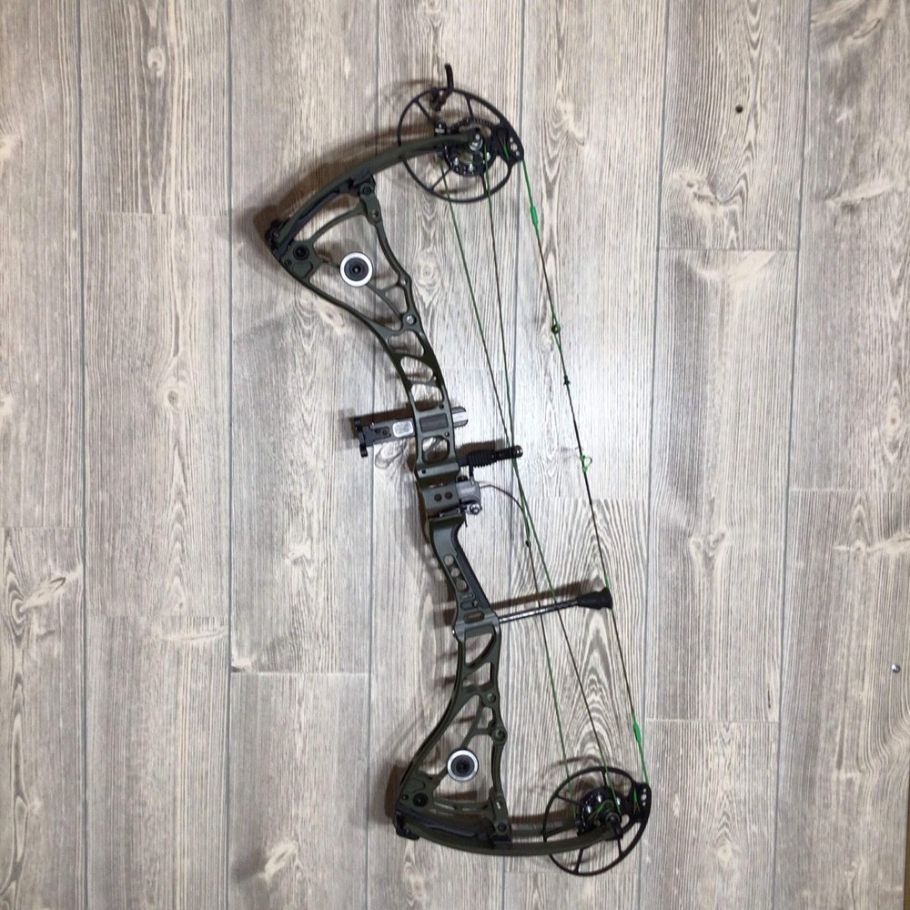 Bowtech CORE SS OD Green Right Handed 60-70#