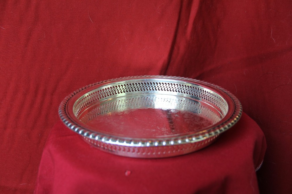 Reed and Barton plated silver nut dish