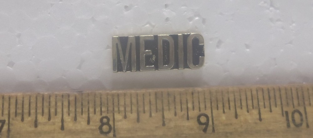 "MEDIC" Pin