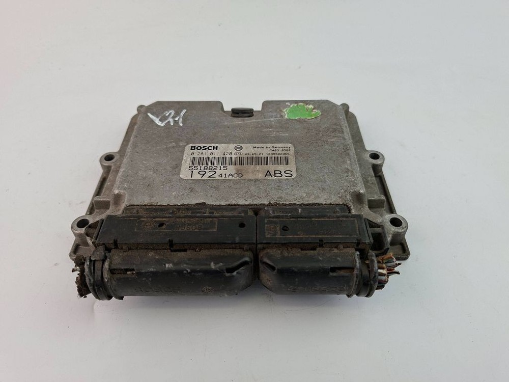 Fiat Stilo 2002 Engine Control Unit ECU 55188215 1 kW GENUINE BVV3685