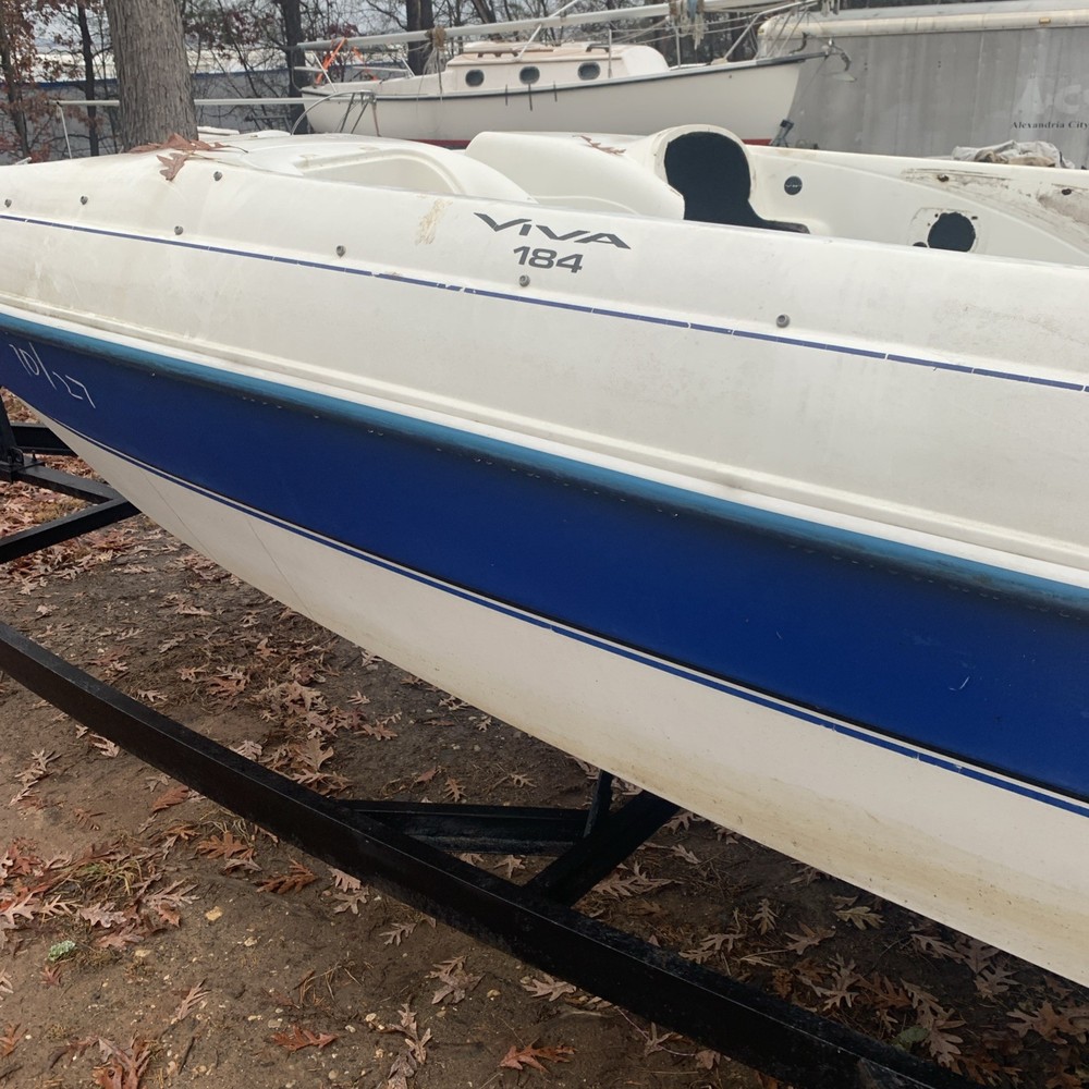 VIP Viva Boat Windshield Windscreen Glass Frame Curved