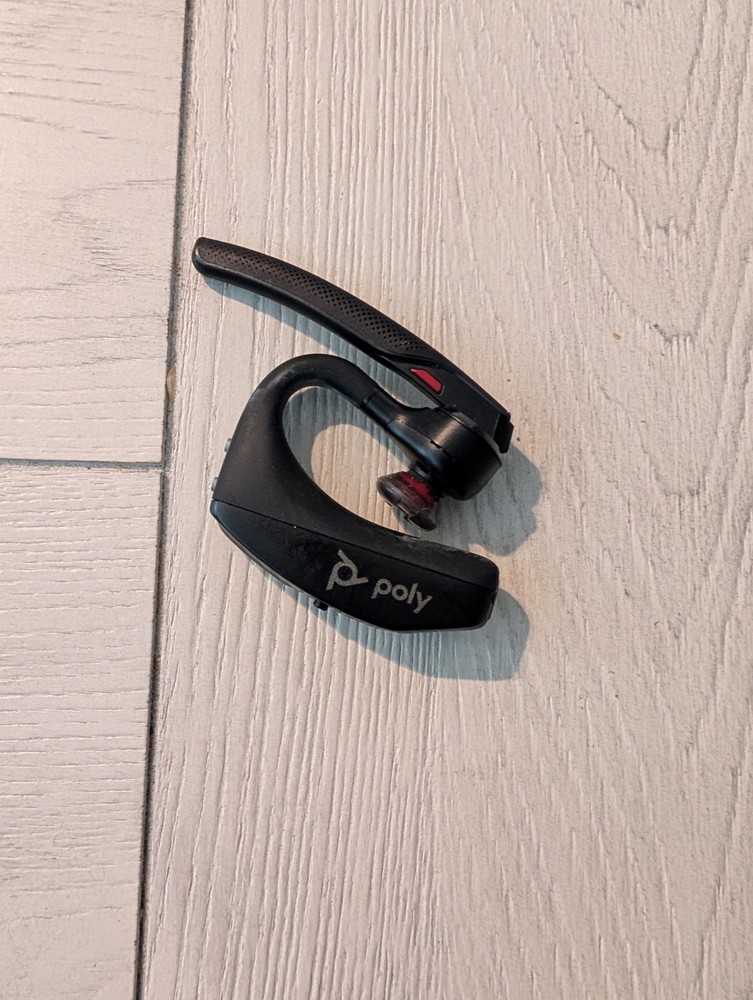Poly Voyager Legend 50 Headset