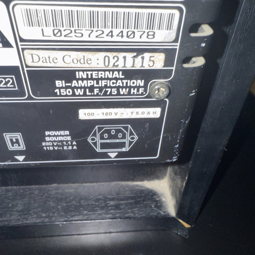2x Behringer B2031A Truth Aktive Studiomonitore / Active Studio Speakers