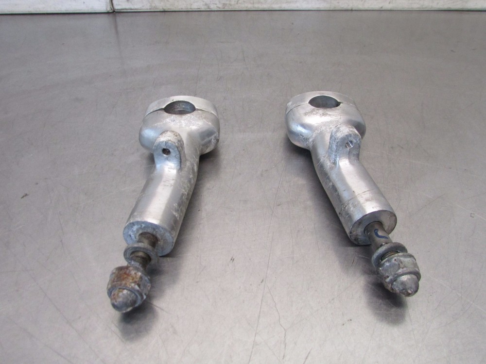 G KAWASAKI ELIMINATOR BN 125 2001 OEM HANDLEBAR RISERS