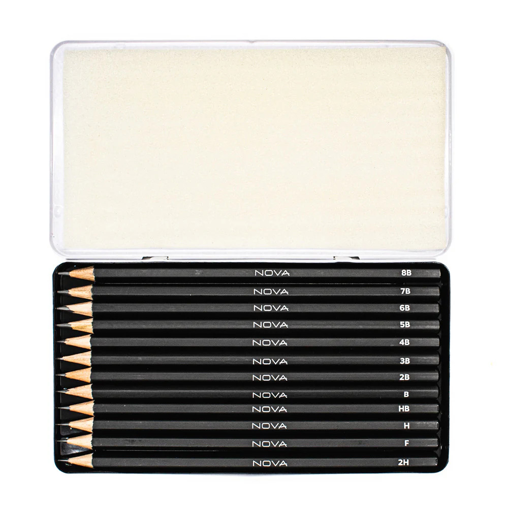 12 X Premium Artist Graded Sketching Pencils Pre Sharpened Protective Tin