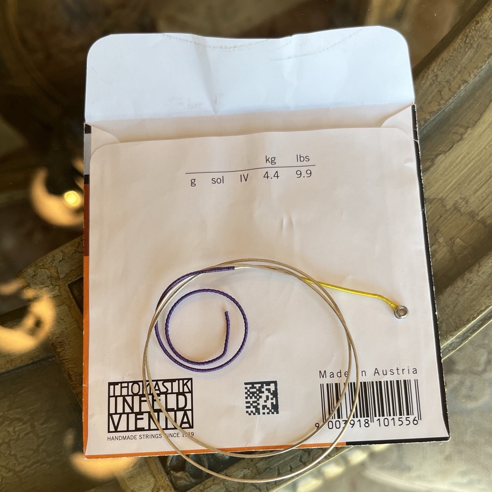 Thomastik Dominant Violin String g 133 Medium Synthetic Core Silver Wound