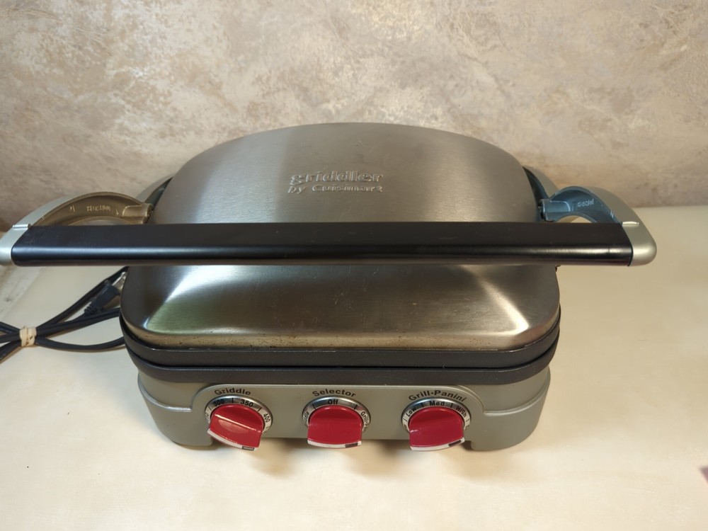 Cuisinart GR-4NP Electric Indoor Grill Griddler Panini Press Red Knobs Scratches