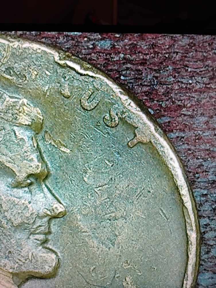 1963-D Memorial Cent With A STE- Struck Through Broken Dies?👍