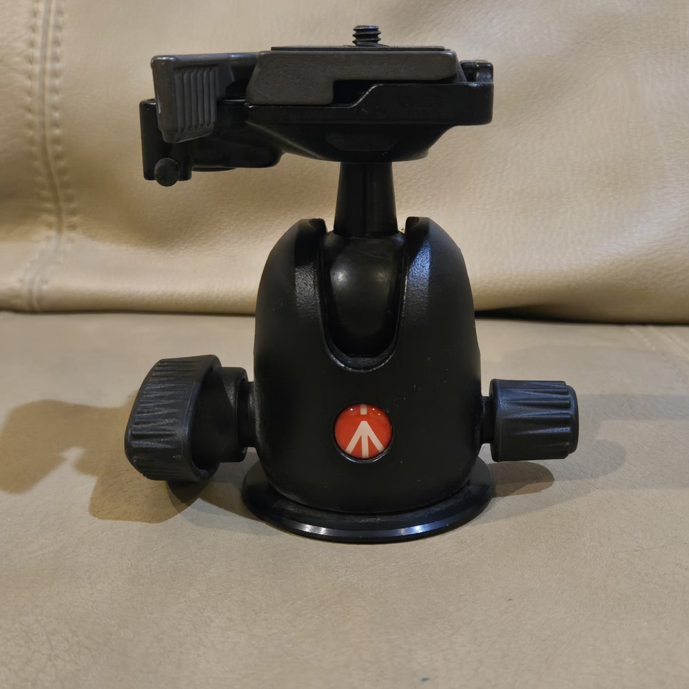 Manfrotto 496RC2 Compact Ball Head with Quick Release Plate