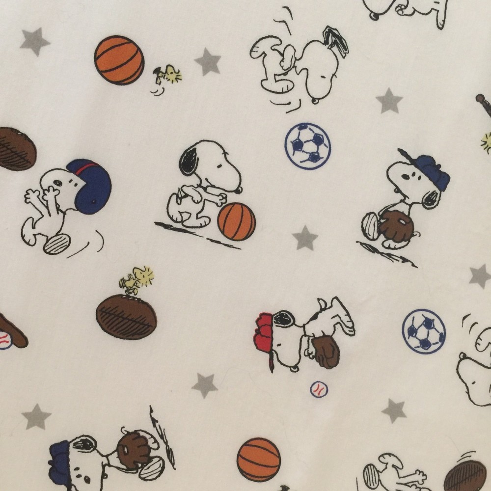 Snoopy Crib Sheet Sports Pattern 2018