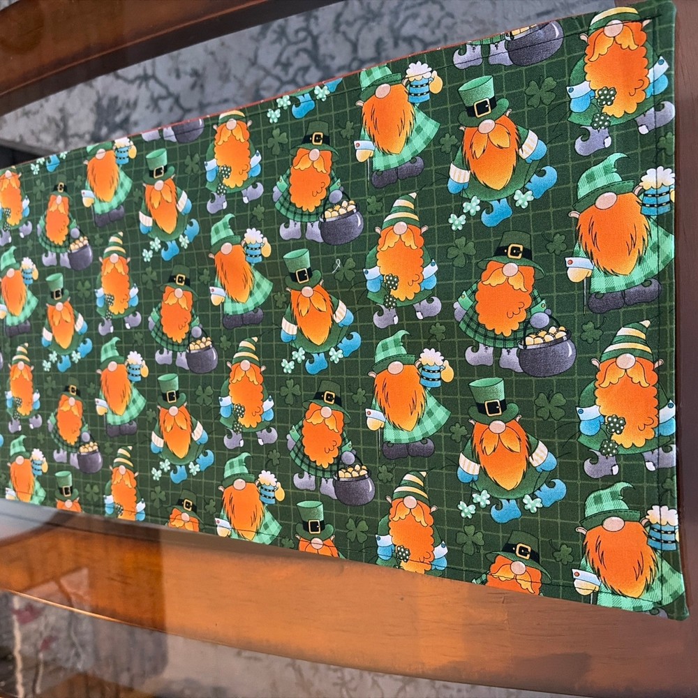 St Patrick’s Day Leprechaun Gnome Table Runner New Handmade