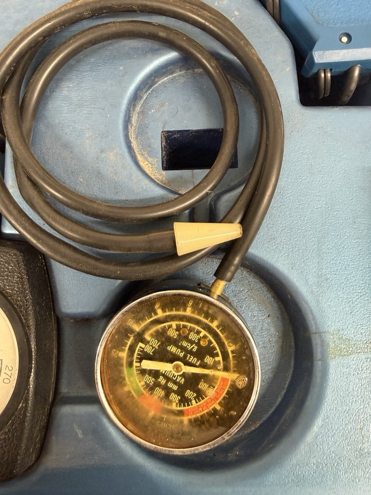 Maxi Tune Ignition Analyzer In Hard Case With Inserts And Accessories UNTESTED