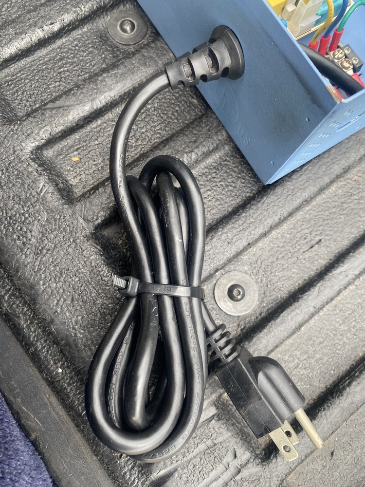 MG Electronics CCTV Camera & Accessory Power Supply Model HPS129UL