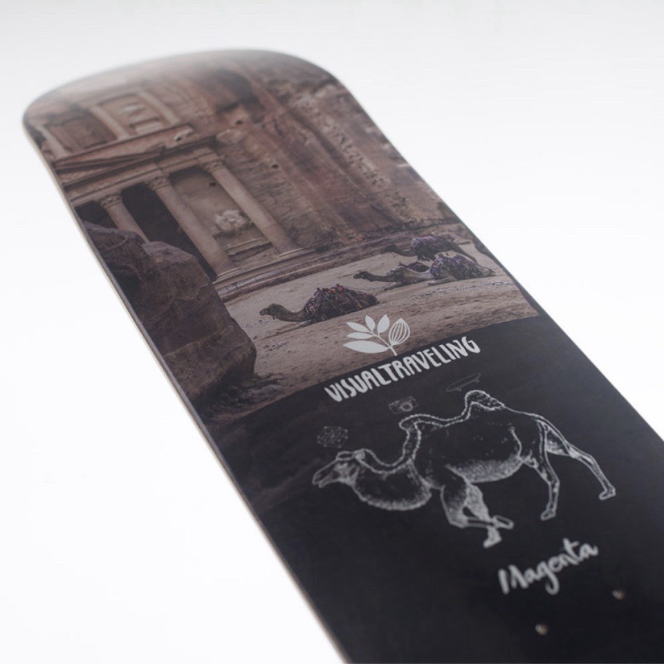 MAGENTA VISUAL TRAVELING COLLAB (8.5) Skateboard