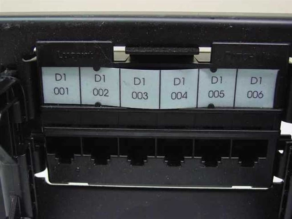 Lucent Black Telephone Cable Networking Rack EIA T568 B Wiring 4-PR Cable
