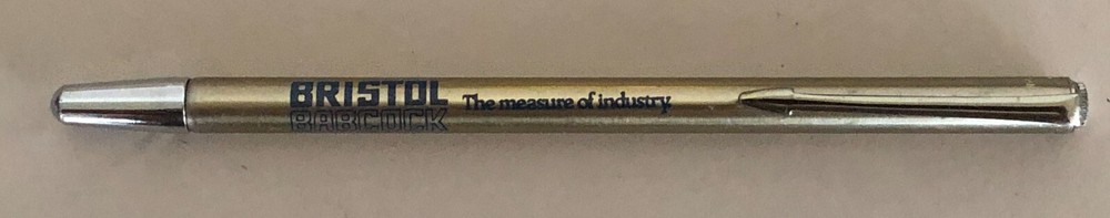 Pocket Pointer extends from 5 Inches to 25 Inches