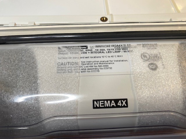 Lightalarms Lighted Emergency Exit Sign WWXV 24E1 RDA4X/2LD7 *NEW*