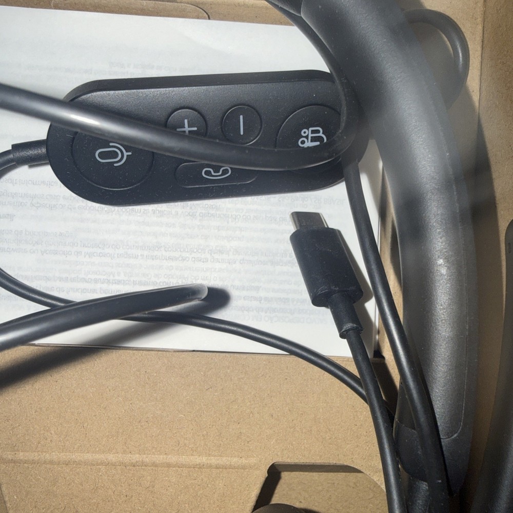 Microsoft Modern Wired Headset USB-C Headset (Microsoft Teams Certified)