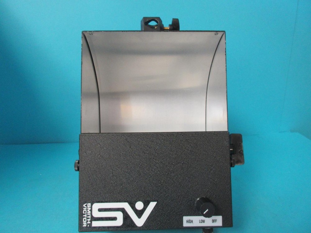 New Smith-Victor Softlight Lightbox Continuous Location Lighting Unit Studio