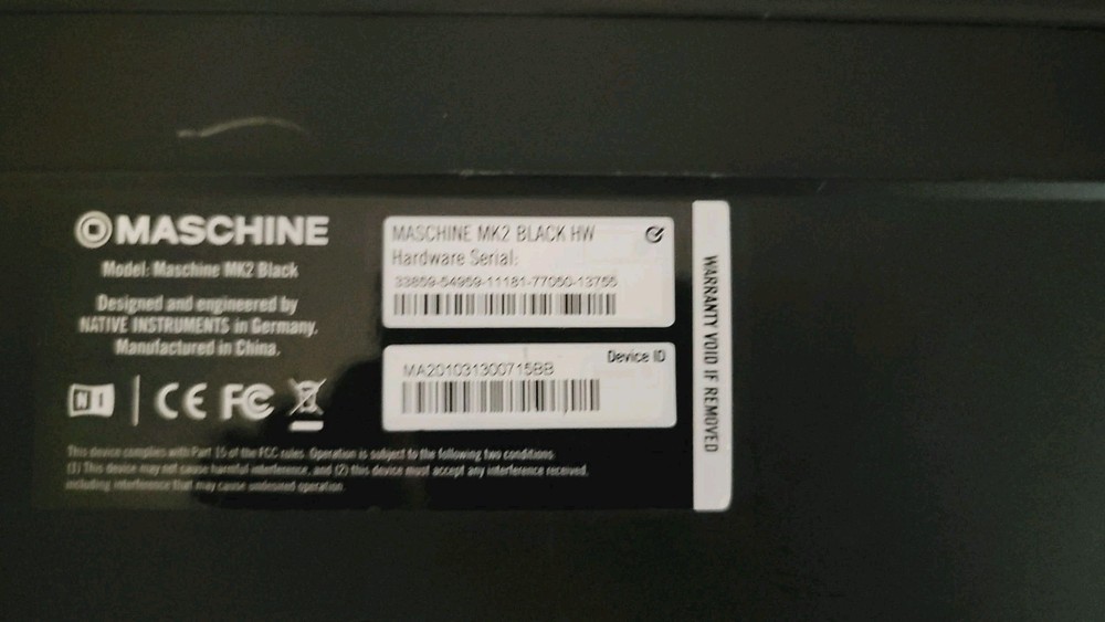Native Instruments MASCHINE MK2 Black w/USB Cable – Power Tested Only.