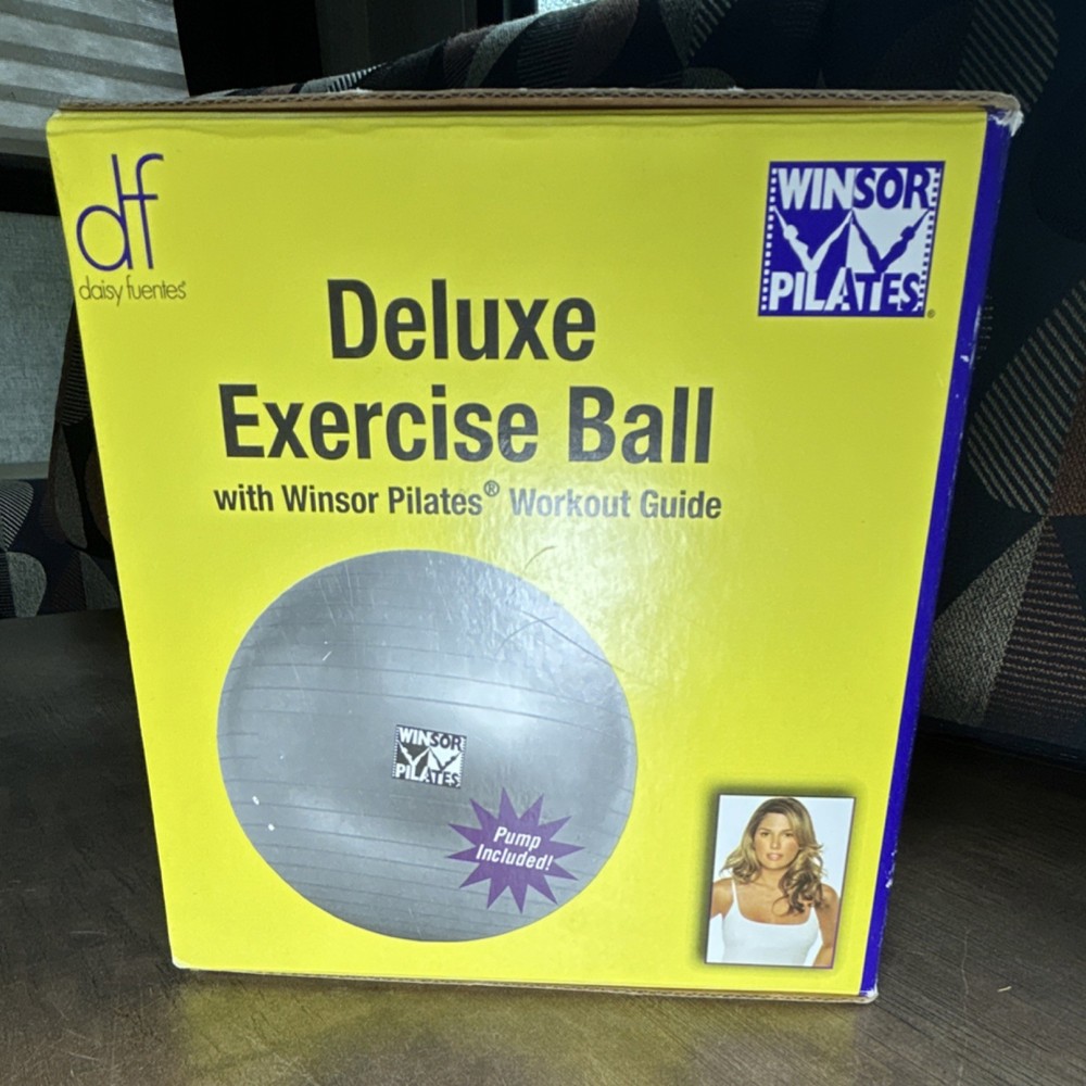 Daisy Fuentes Burst-resistant Exercise Ball 65 cm Pump & Pilates Workout Guide