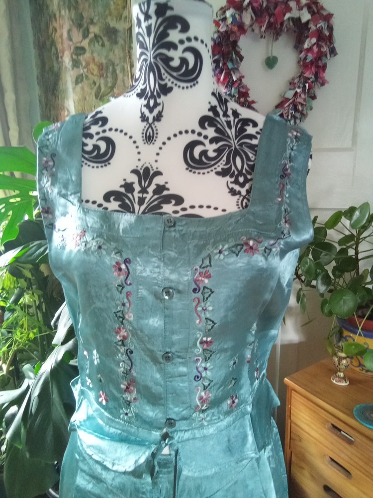 Women’s Blue Satin short Sleeved Top Small Bnwt