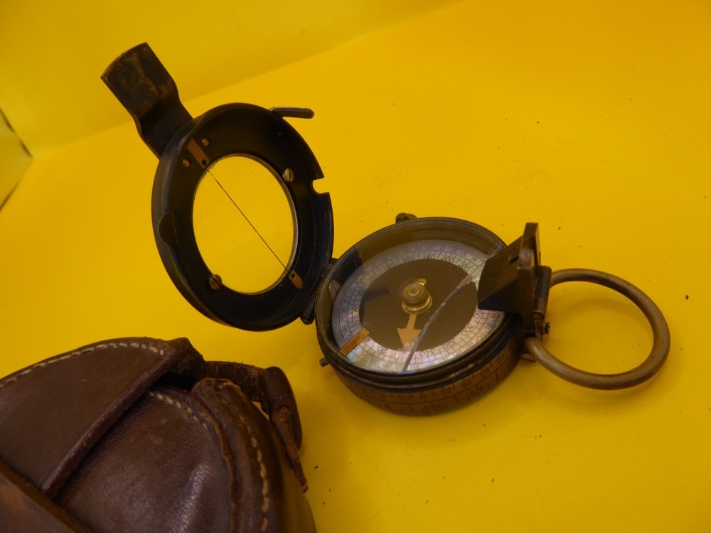 First World War Officers Compass, With Leather Case, Dated 1917, Excellent.