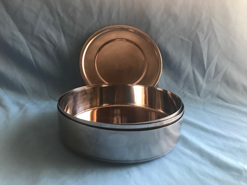 3 Pre-Owned Stainless Steel 7” Round Multi-Purpose Nesting Baking Pans w/ Lid