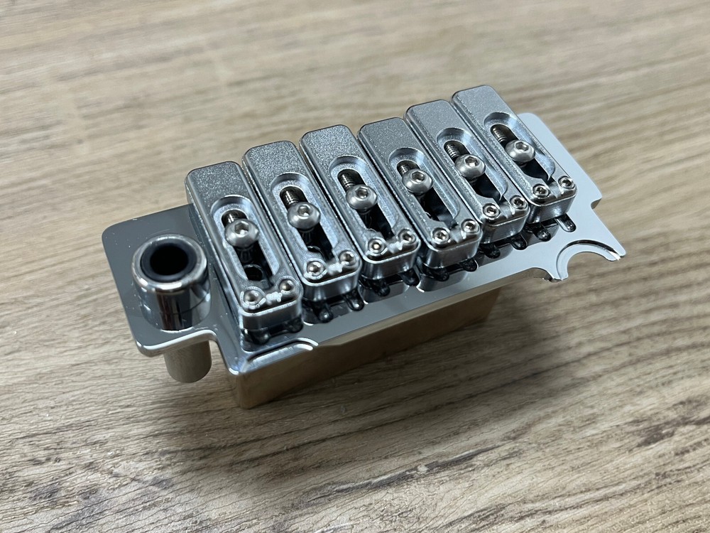 AUMSEN 2-Point non-locking Tremolo Bridge - CHROME