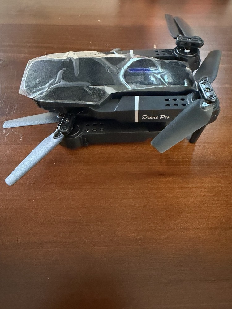 Drone Pro foldable drone with battery and controller & Case