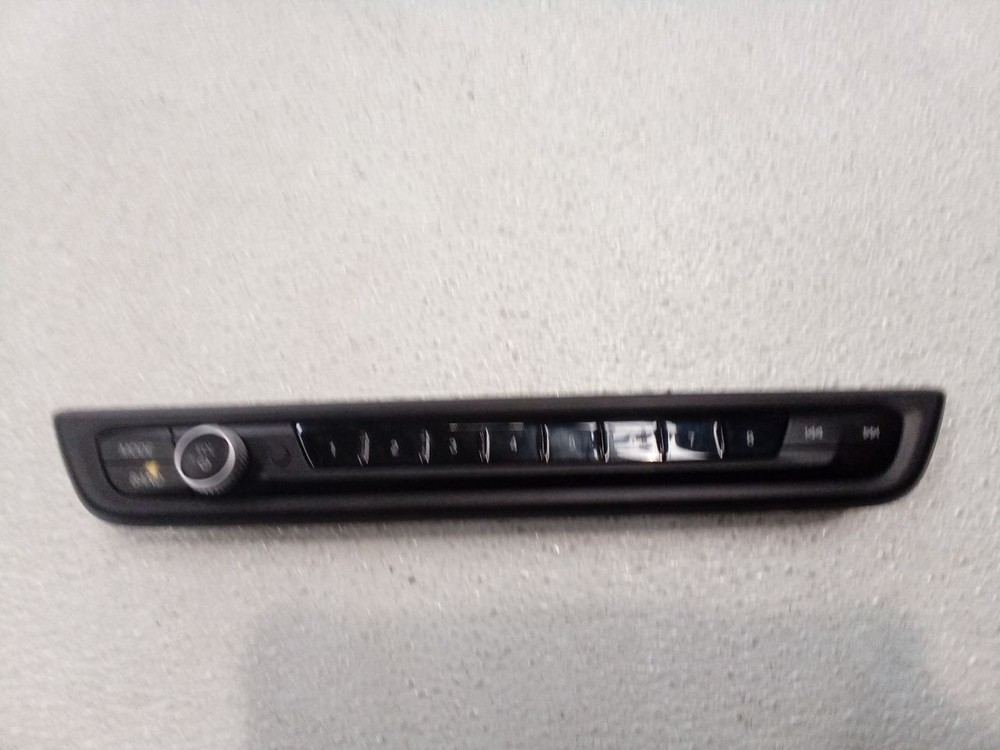 Audio Equipment Radio Controller Dash Mounted Fits 15-16 20-21 BMW 228i 363473
