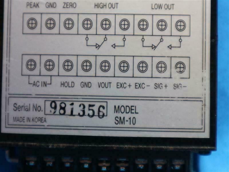 SM-10 SM10 Microprocessor Based Indicator w/ Missing Cover