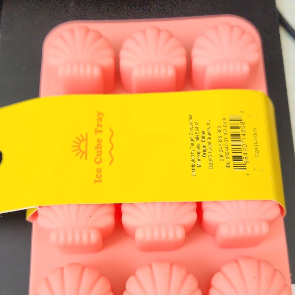 Sun Squad Pink Shell Silicone Ice Cube Tray Dishwasher & Microwave Safe BPA Free