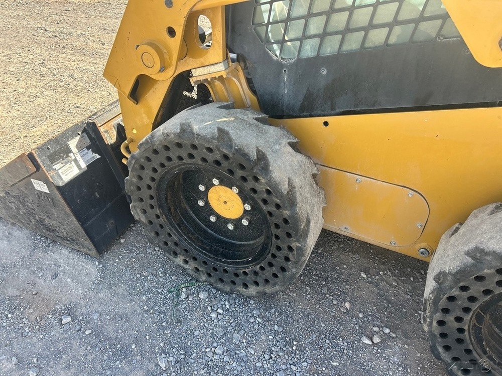 2019 Caterpillar 226D Cab A/c Joystick Hyd Quick Coupler Skid Steer Used